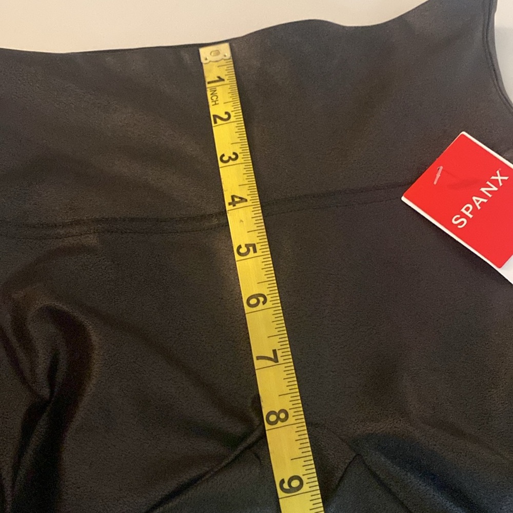 New Spanx Faux Leather Leggings Size S/P Black - Picture 10 of 10